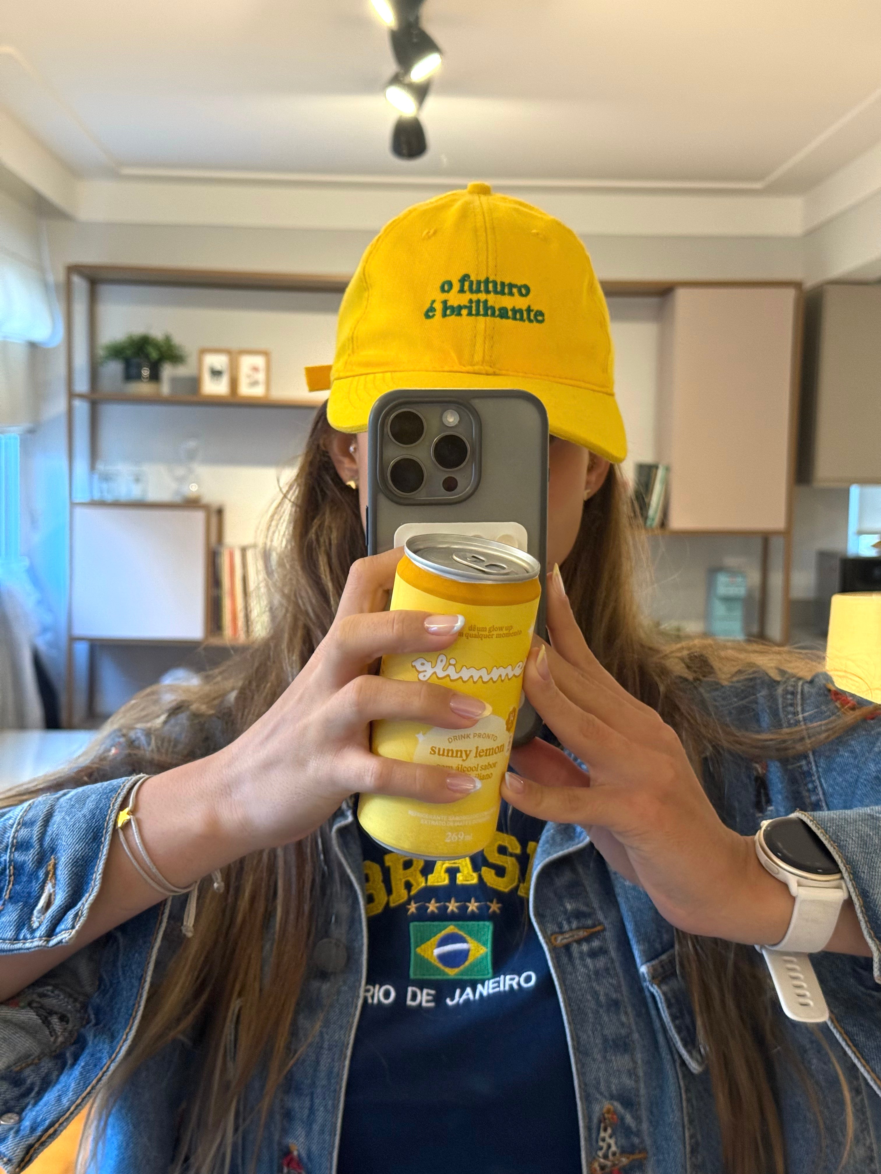 boné "o futuro é brilhante"