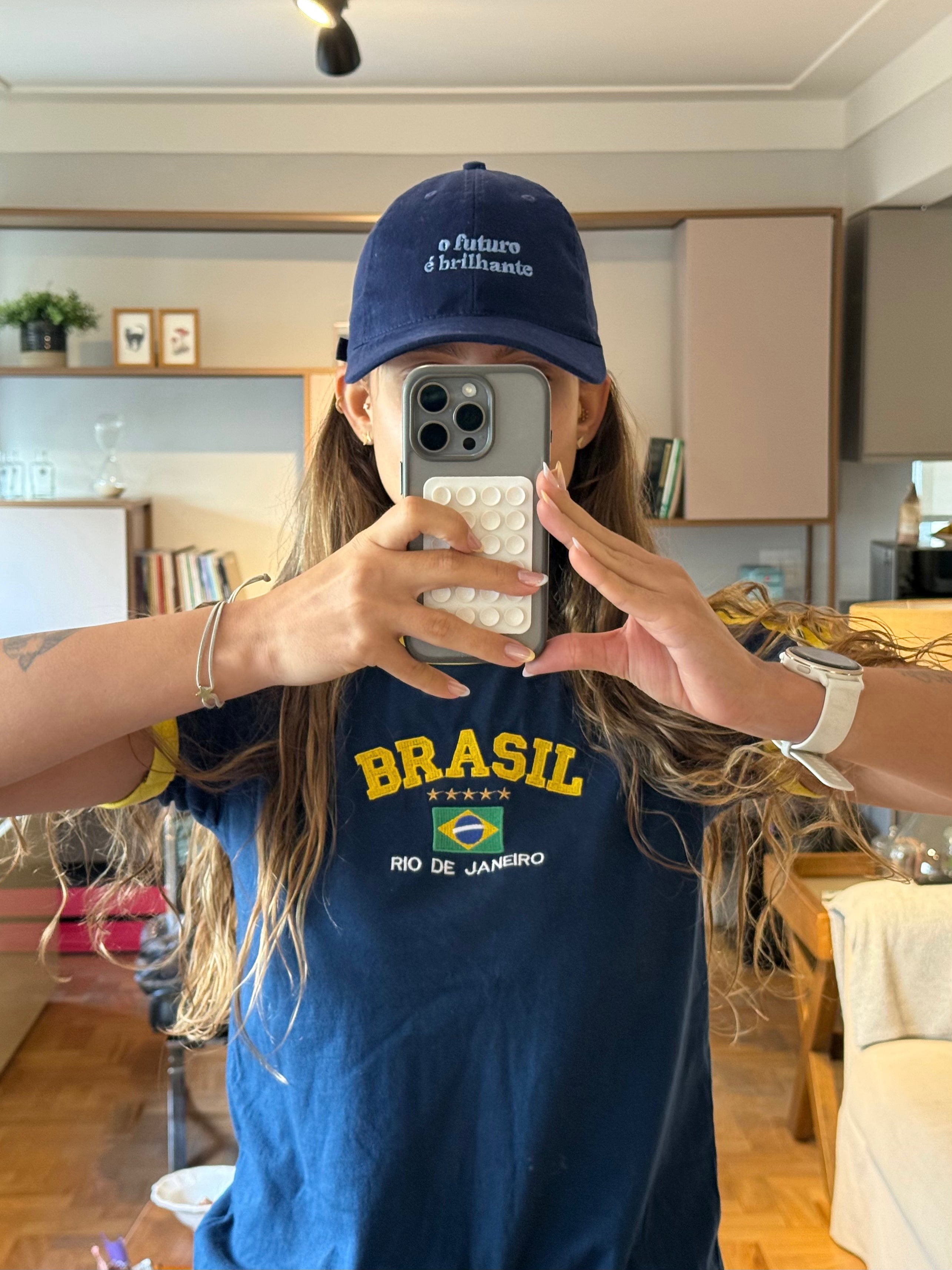 boné "o futuro é brilhante"